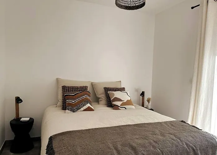 ヴィラ Avec Piscine Et *